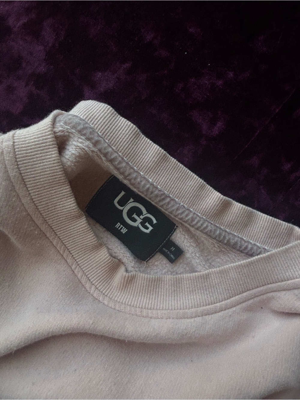 UGG Pullover Sweatshirt in Pale Mauve